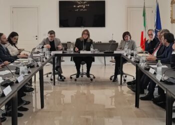 Rifiuti, in Prefettura la cabina di regia contro ecoballe e traffici illeciti