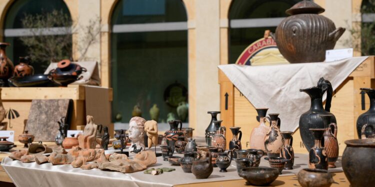 Presentati 337 beni culturali  rimpatriati dagli Stati Uniti