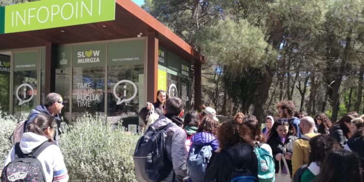 Riapre l’Infopoint di Castel del Monte, accordo tra Gal e Parco Nazionale dell’Alta Murgia